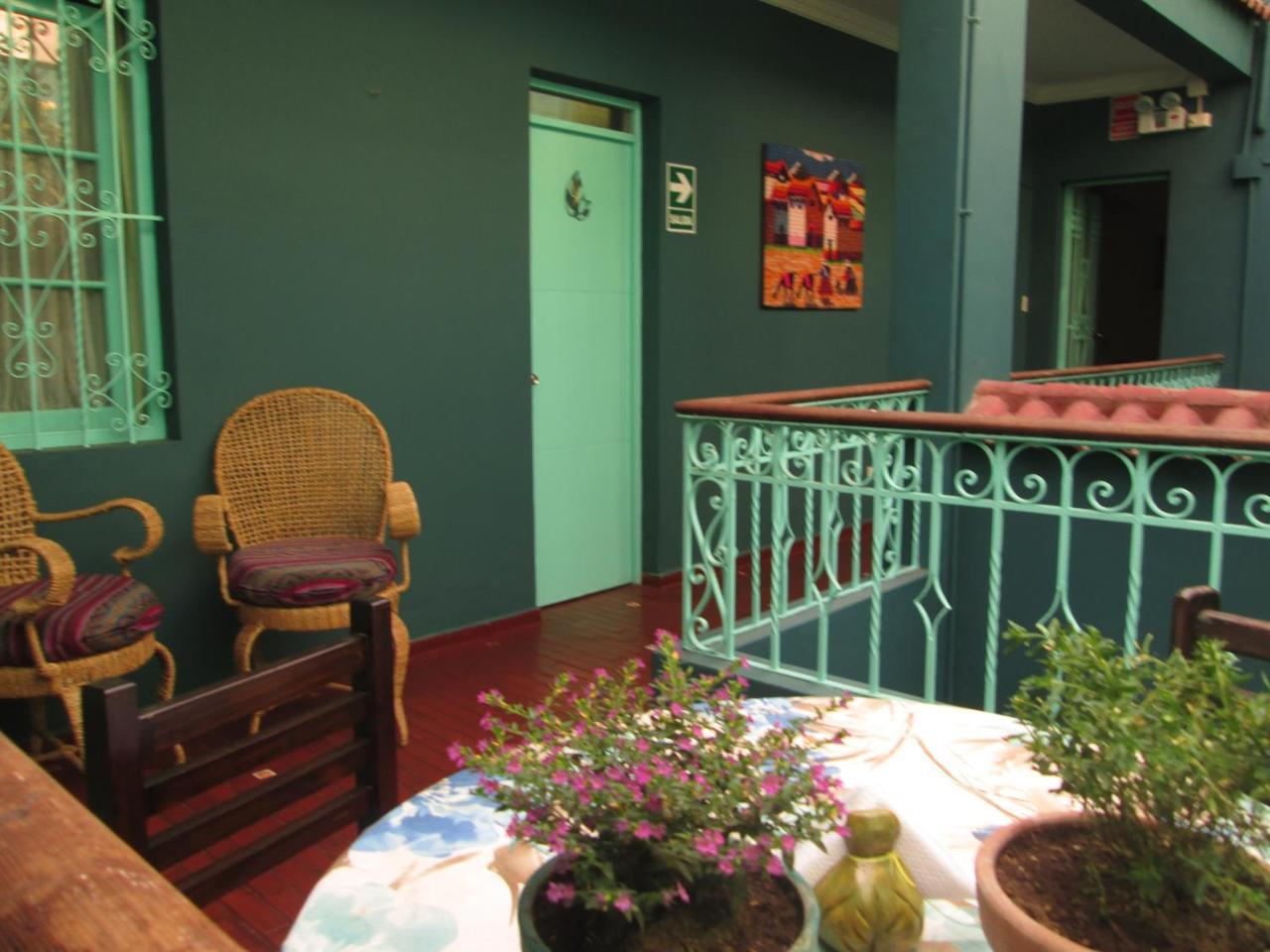 La Casona Azul Bed & Breakfast Lima Exterior photo